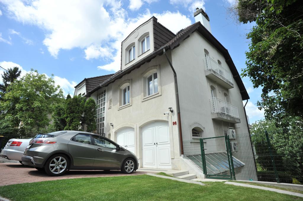 Hillside Premium Apartments บูดาเปสต์ ภายนอก รูปภาพ