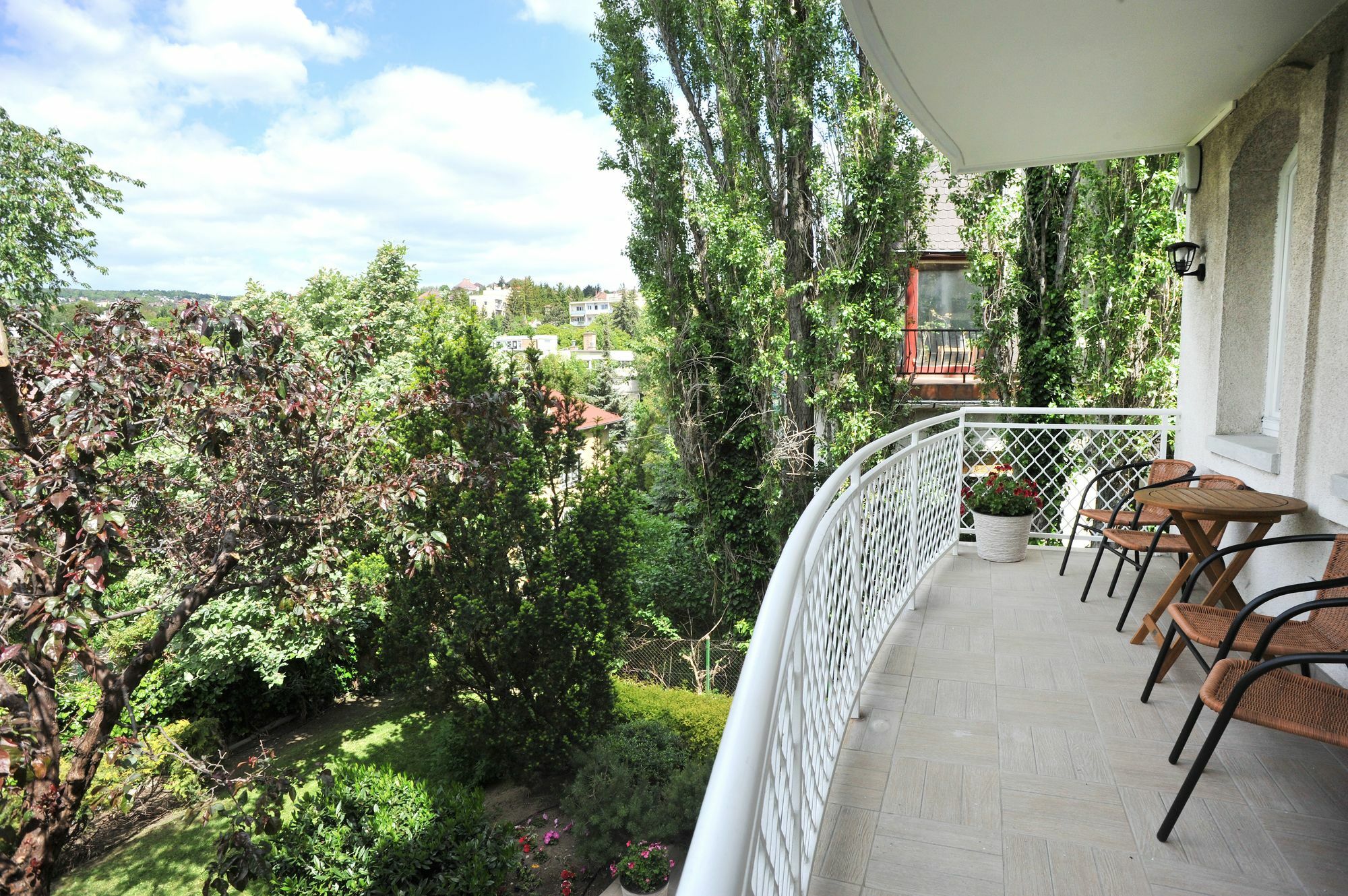 Hillside Premium Apartments บูดาเปสต์ ภายนอก รูปภาพ
